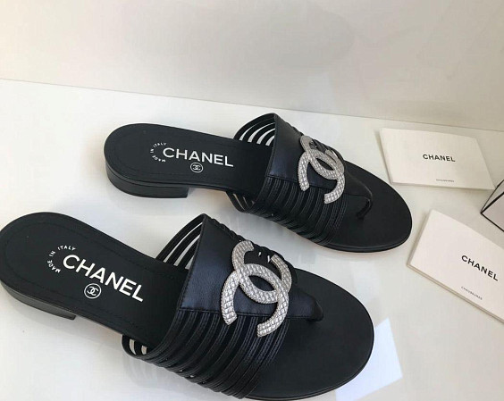 Chanel Шлёпки