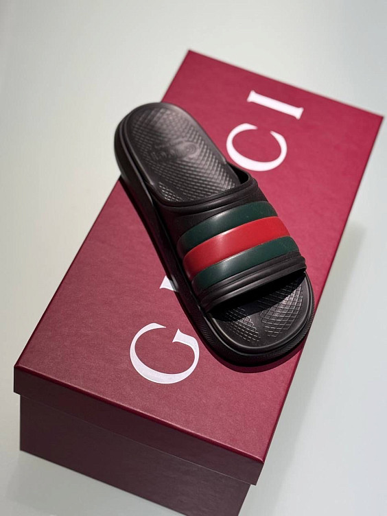 Gucci Шлёпки