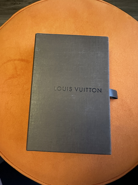 Louis Vuitton Брелок