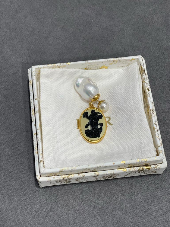 Christian Dior Моносерьга