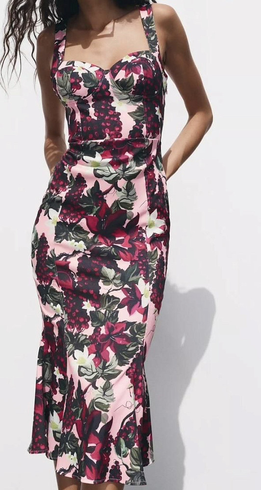 Zara Платье