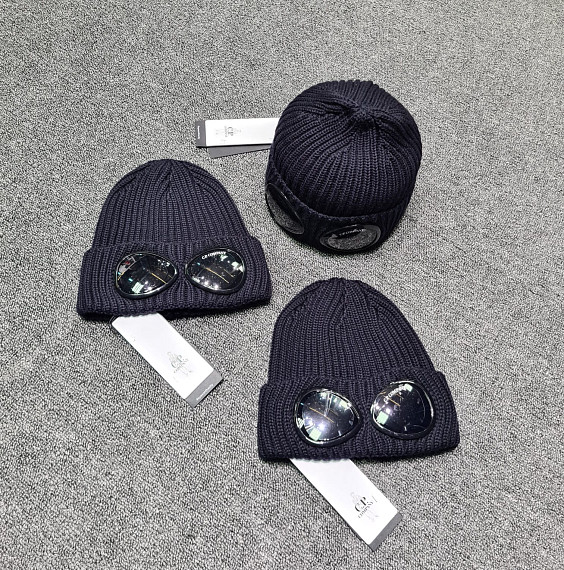 C.P. Company Шапка