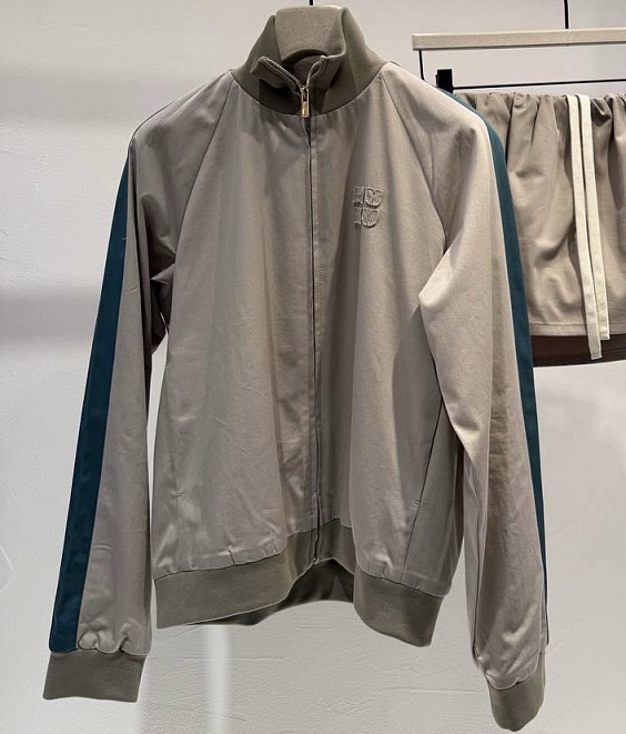 Miu Miu Бомбер