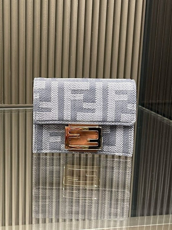 Fendi Портмоне