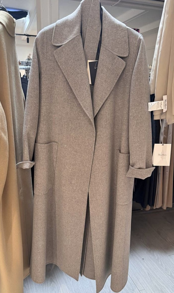 Max Mara Пальто