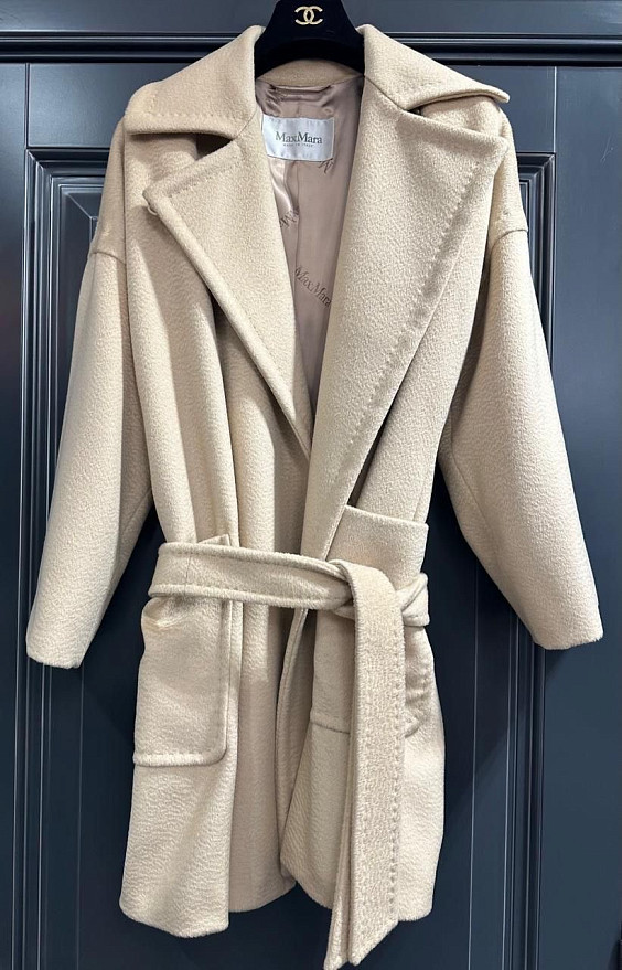 Max Mara Пальто