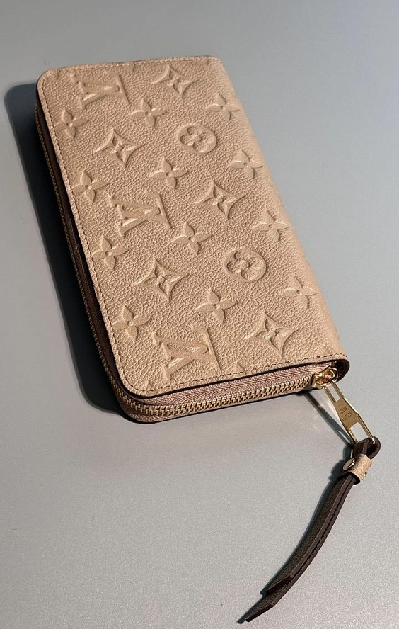 Louis Vuitton Кошелёк