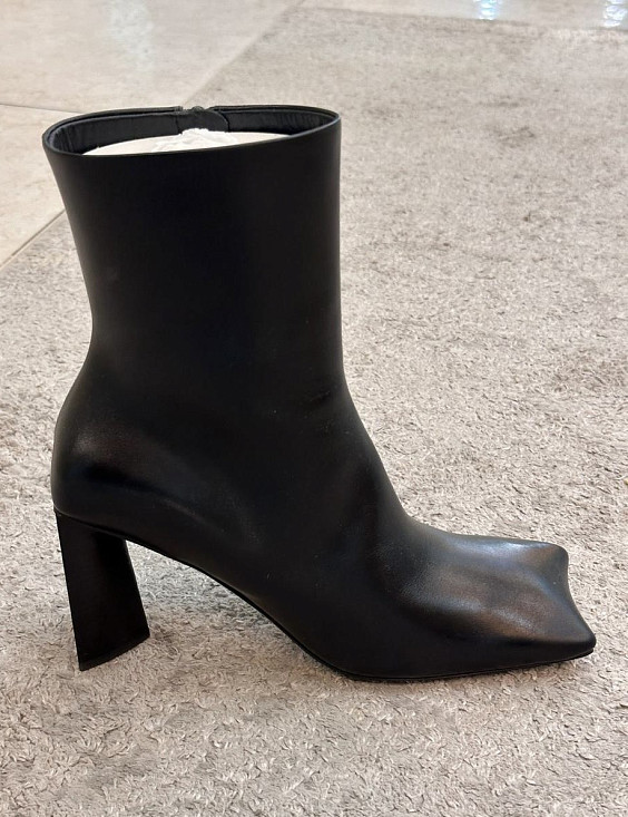 Balenciaga Ботильоны