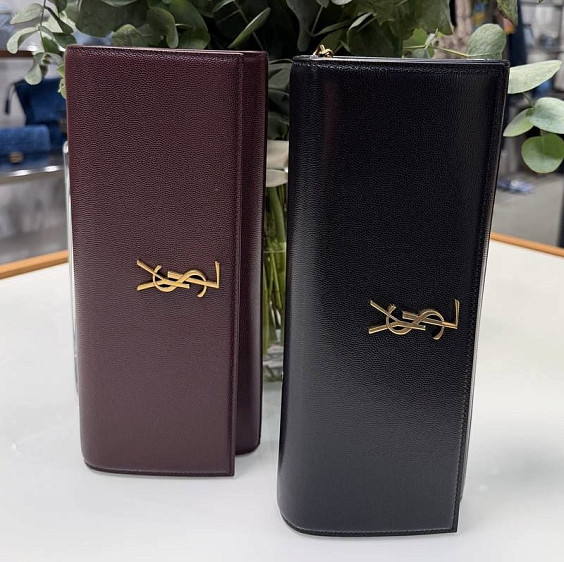 Saint Laurent Клатч