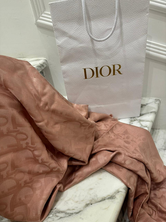 Christian Dior Шаль