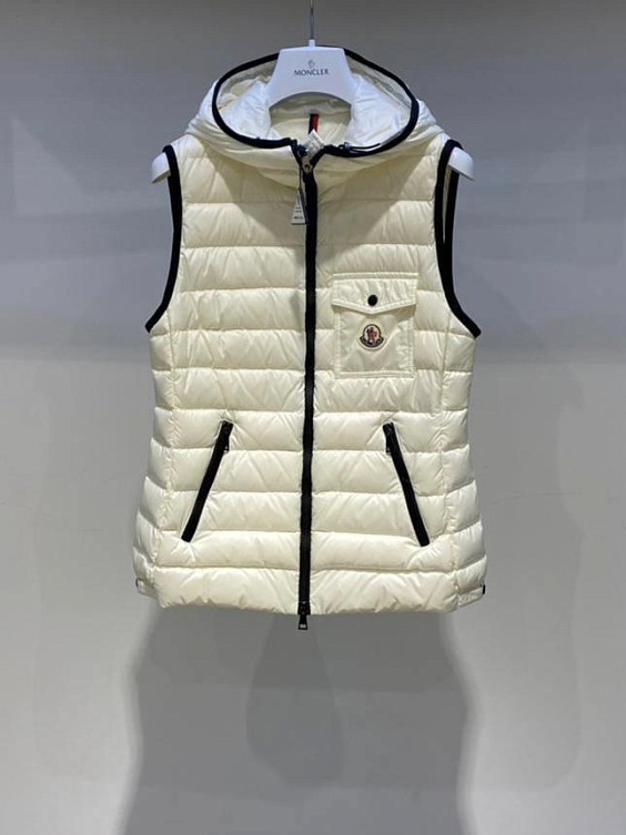 Moncler Жилетка