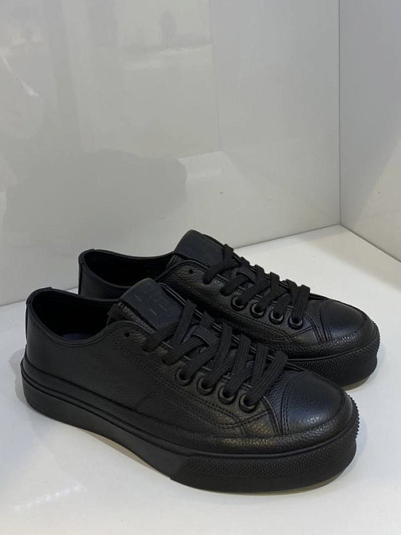 Givenchy Кеды