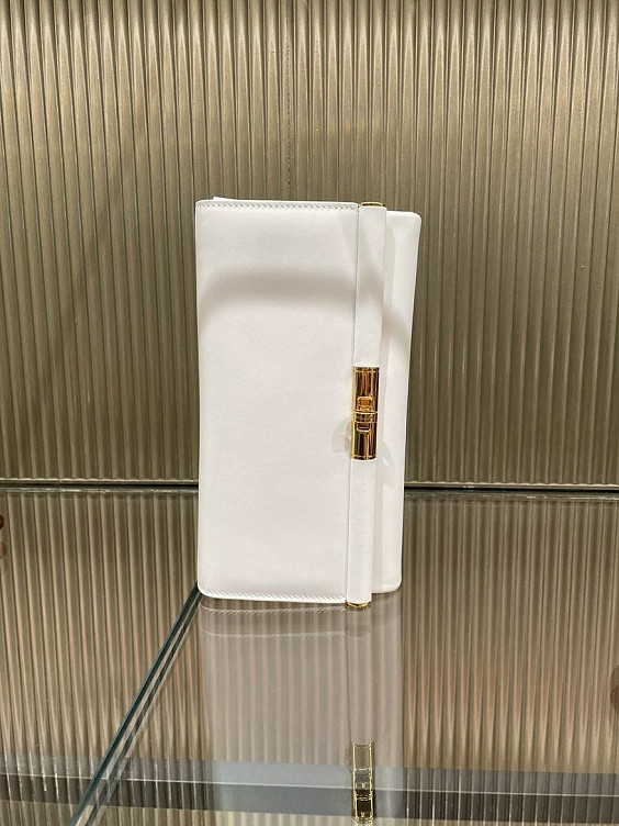 Dolce & Gabbana Клатч
