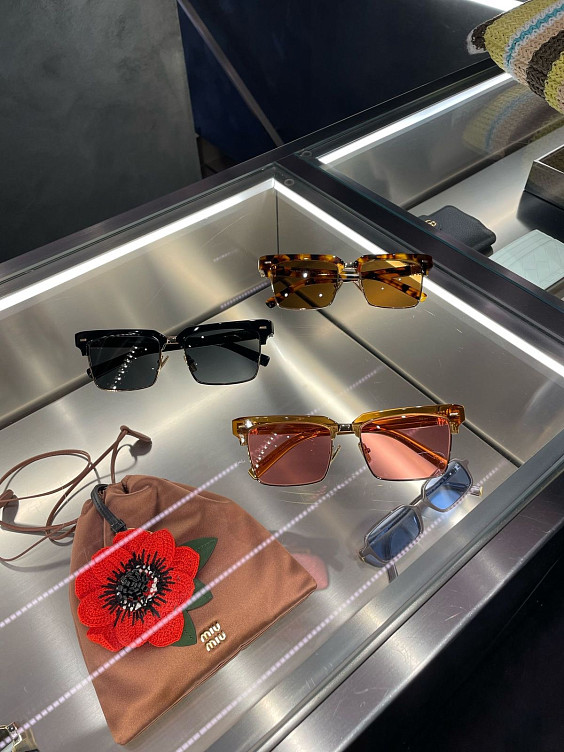 Miu Miu Очки