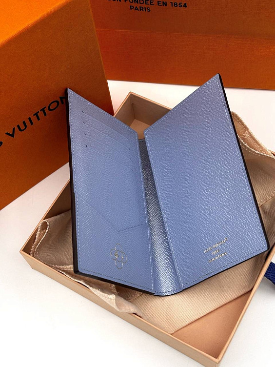 Louis Vuitton Обложка на паспорт